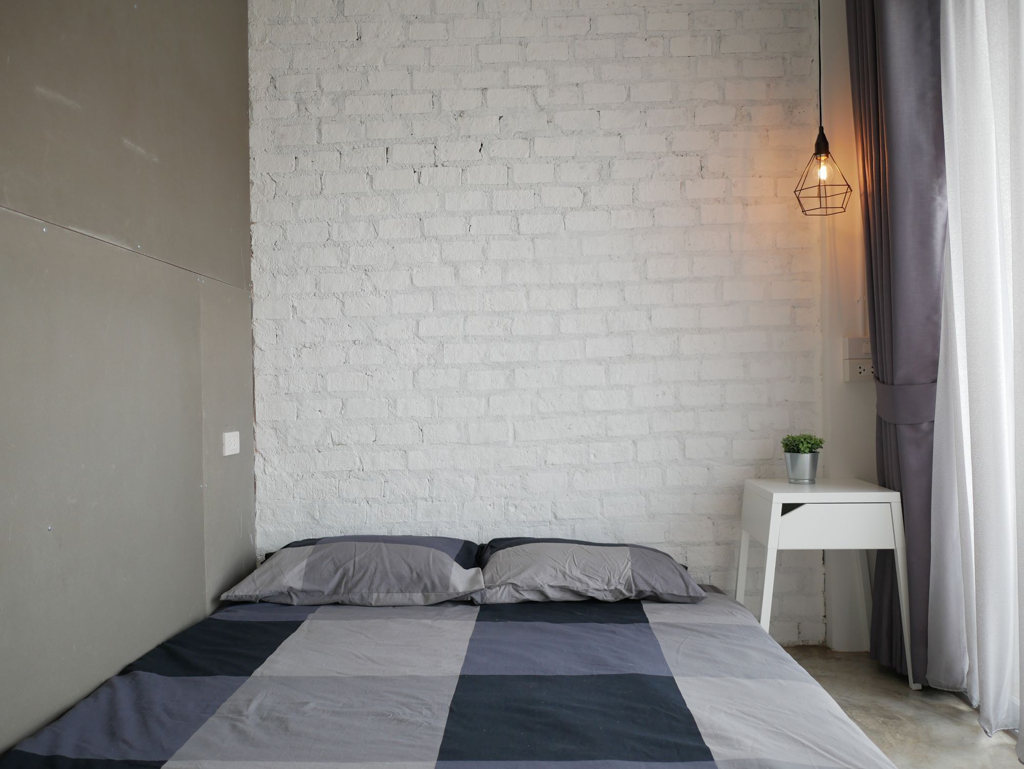 Fun Dee Hostel Ayutthaya エクステリア 写真
